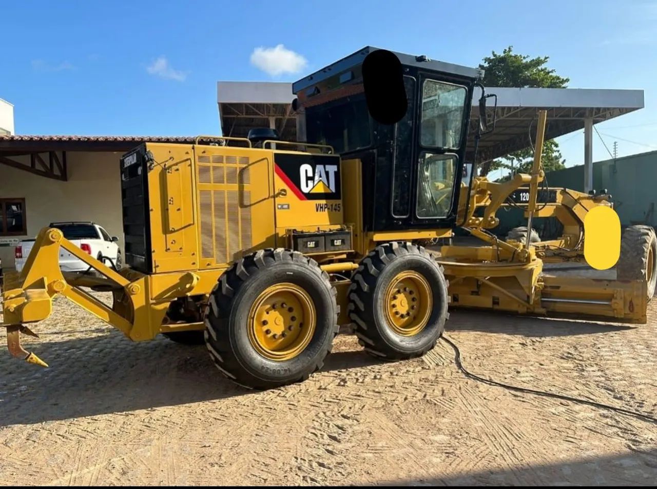 motoniveladora 120k ano 2010