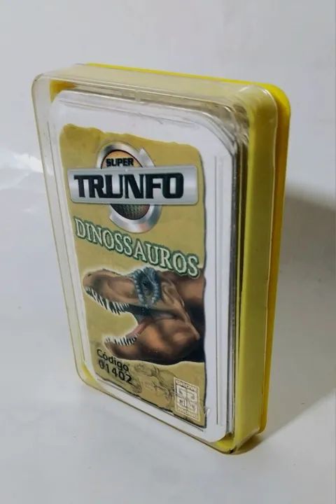 "SUPER TRUNFO"  Jogo de cartas  GROW.   titulo -DINOSSAUROS  Código 01402  