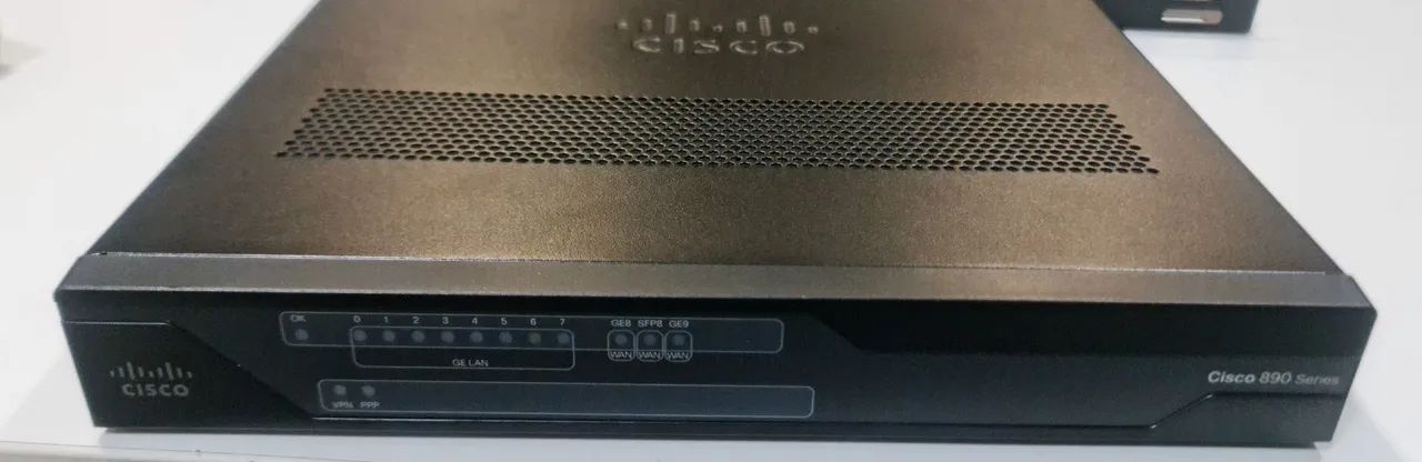 Roteador Cisco 890 Series