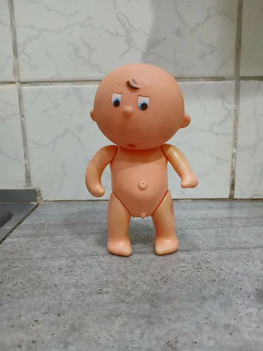 Boneco Antigo de Borracha Chupa Dedo (Tamanho 18cm) - Colecionável