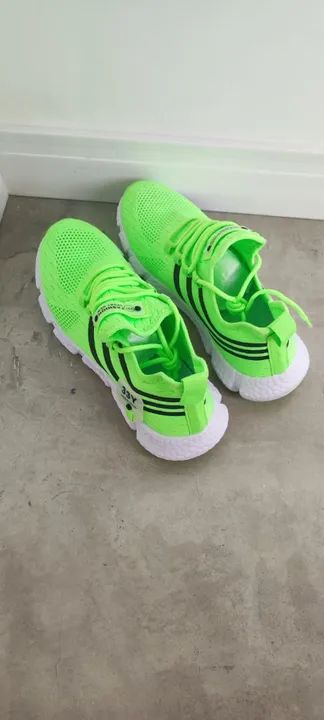 Tênis Esportivo Verde Neon - Novo - Foto 3