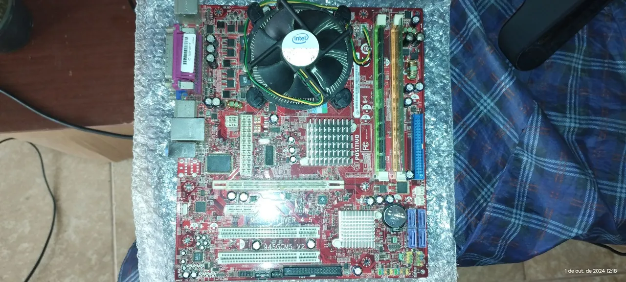 Placa mãe lga755 funcionando 