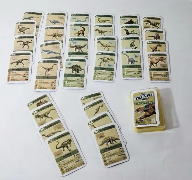 "SUPER TRUNFO"  Jogo de cartas  GROW.   titulo -DINOSSAUROS  Código 01402   - Foto 3