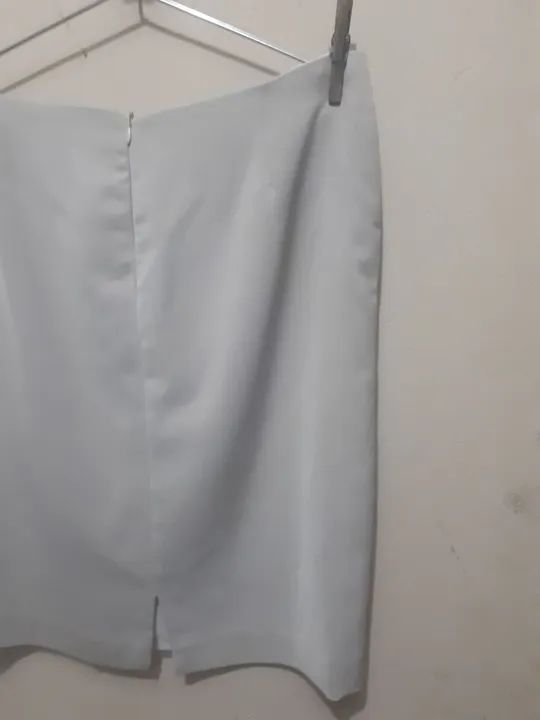 Saia branca de alfaiataria - Foto 2