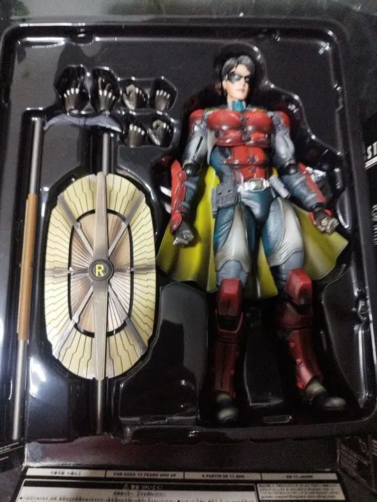 Play Arts Kai - Batman: Arkham Origins - Robin - Foto 2