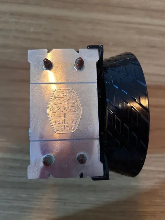 CPU Cooler AM4 - Cooler Master  - Foto 3