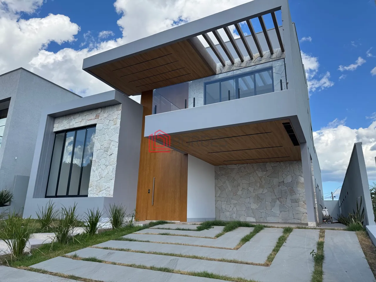 Casa Duplex Luxuoso- Condomínio NEW VILLE RESIDENCE