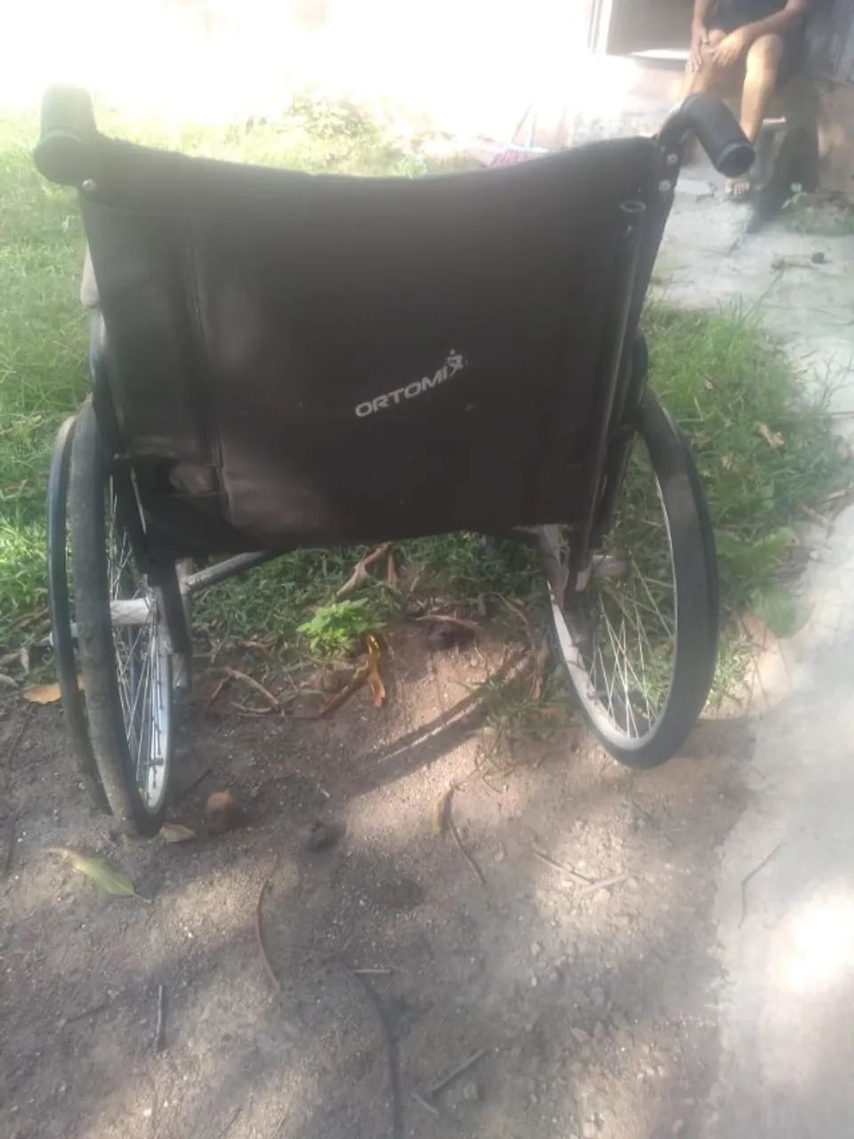 Cadeira de rodas - Foto 2