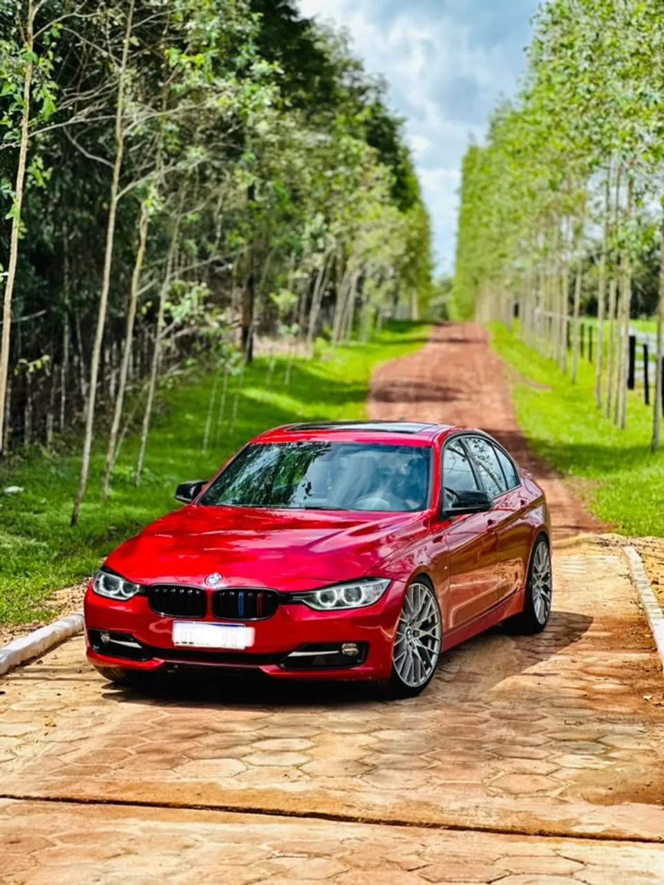 BMW 320i Venda.