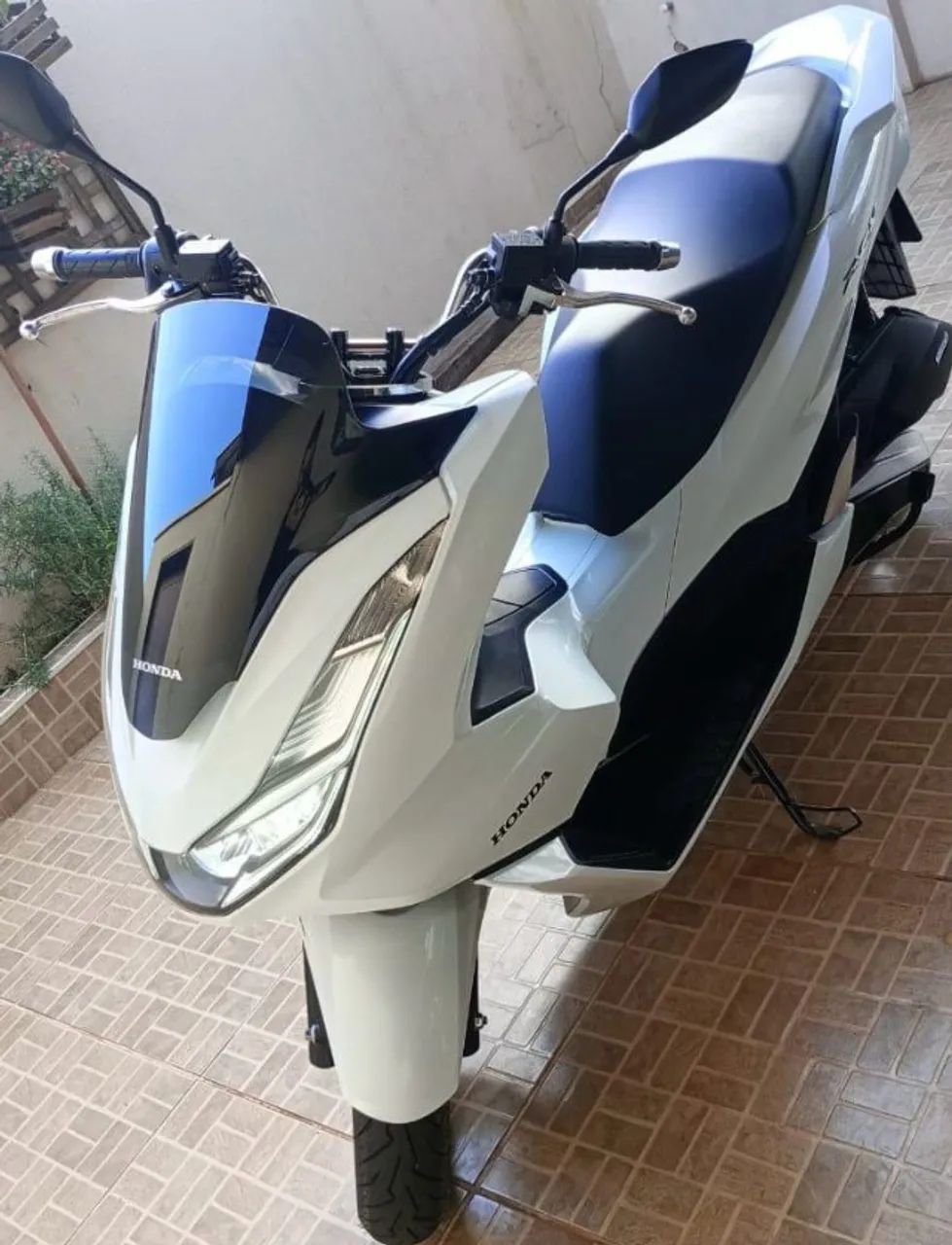 PCX 2023 ABS ZERADA COM 2800 KM SEM DETALHES - Foto 2