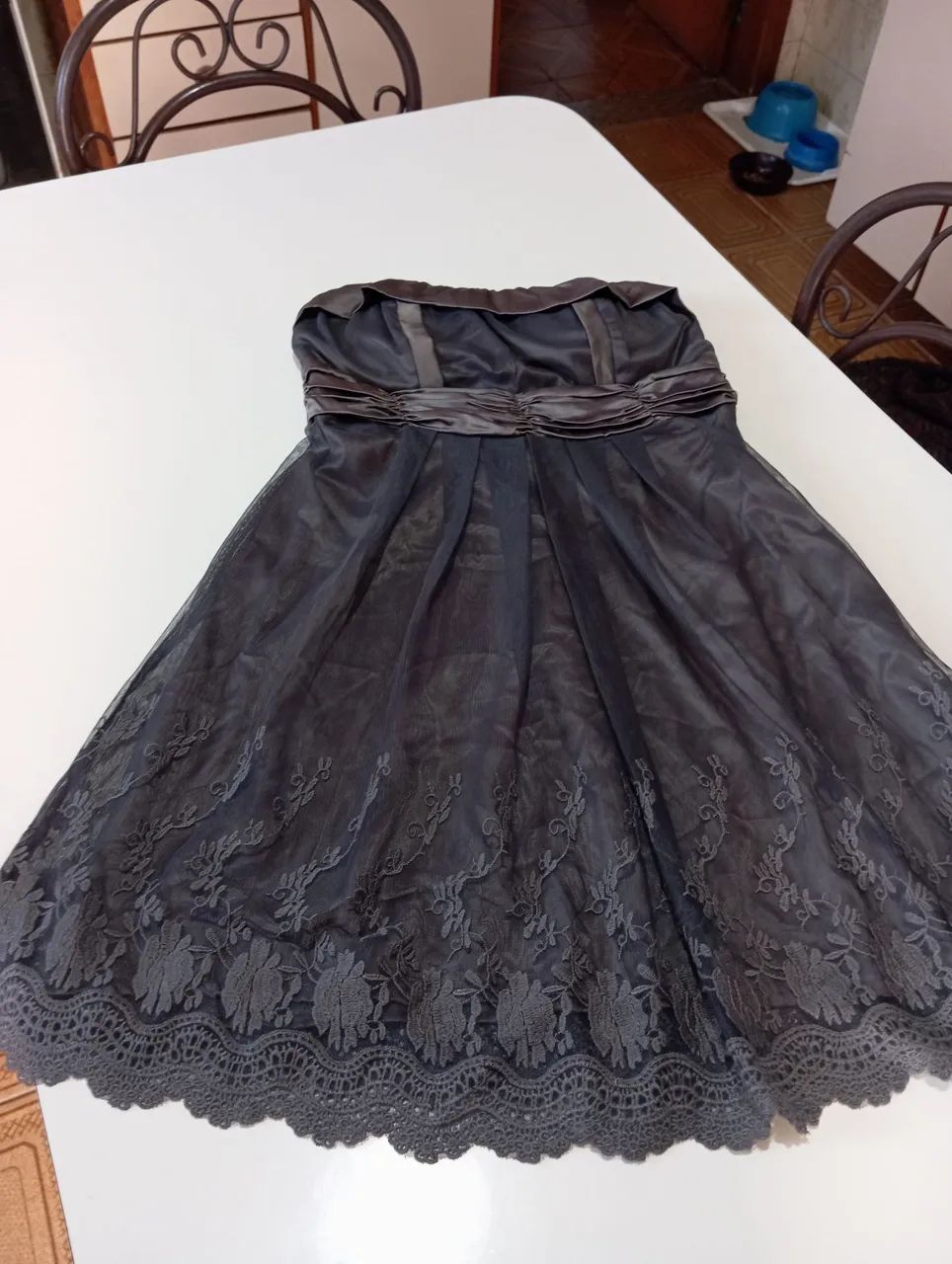 Vestido Preto Festa com Renda Delicada