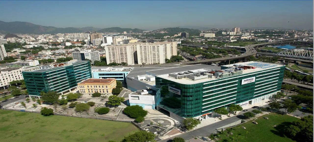 Oportunidade Única de Locação em Complexo Comercial de Prestígio