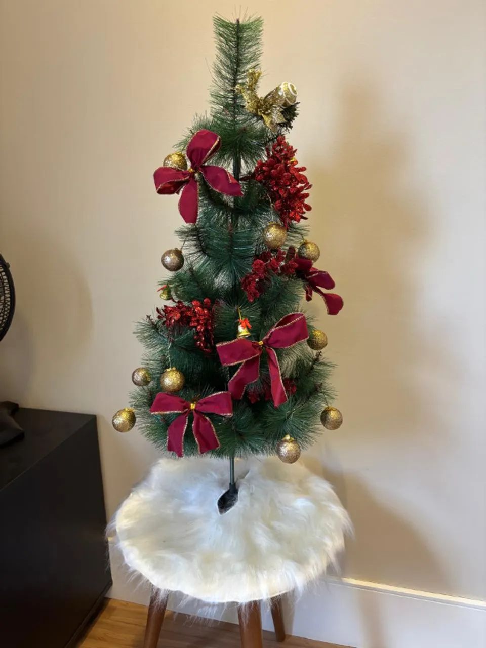 Árvore de Natal 90cm com enfeites