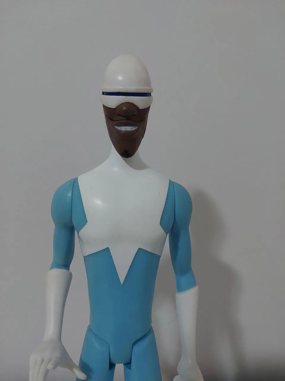 Boneco Gelado dos Incríveis  30cm  - Foto 5