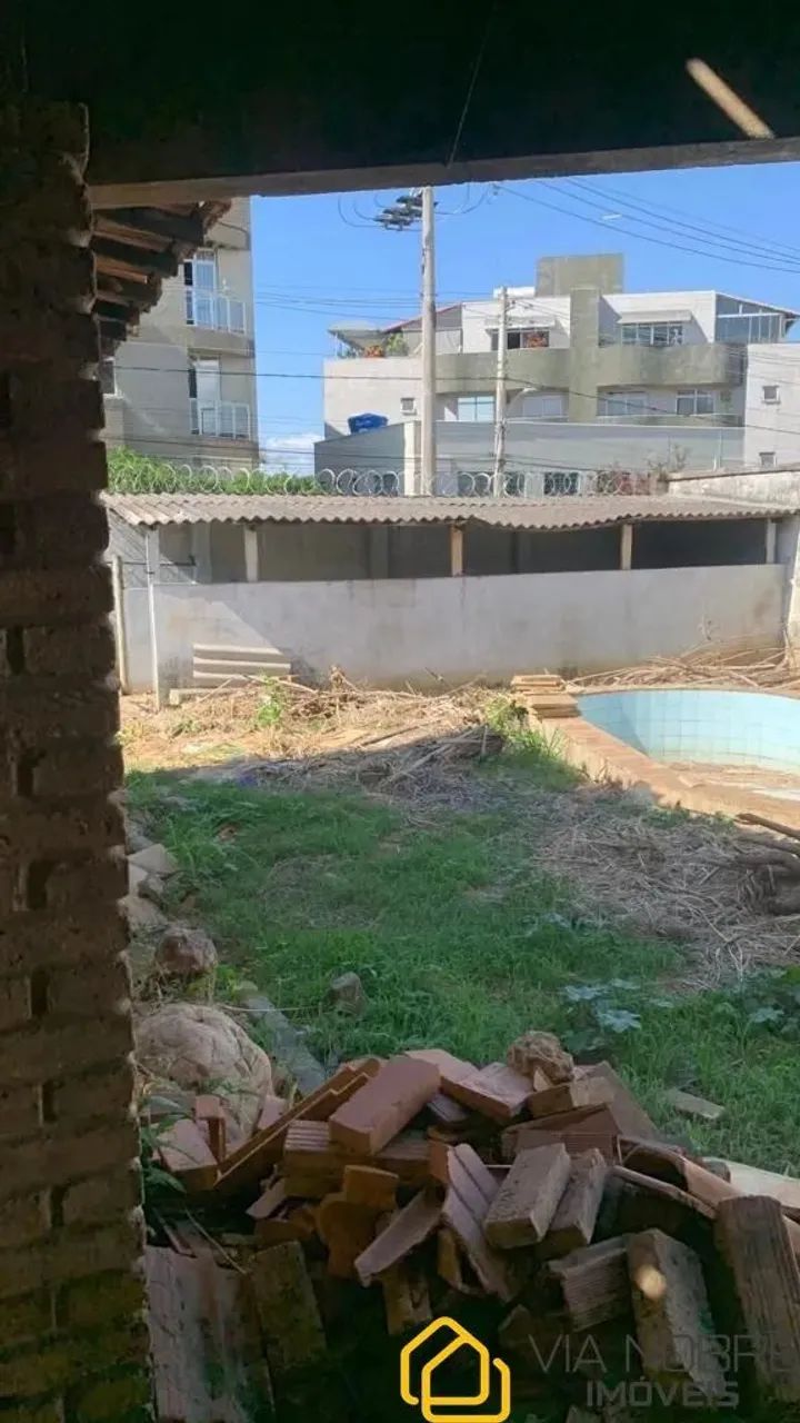 LOTE COM CASA E PISCINA A VENDA NO CALAFATE - Foto 5