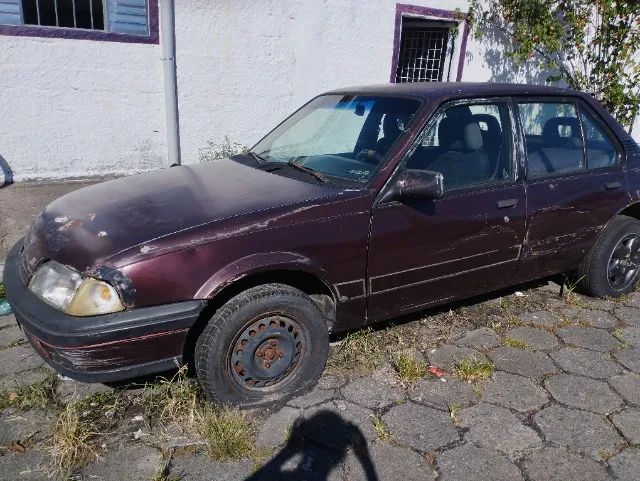 Monza Tubarão - vendo /facilito 