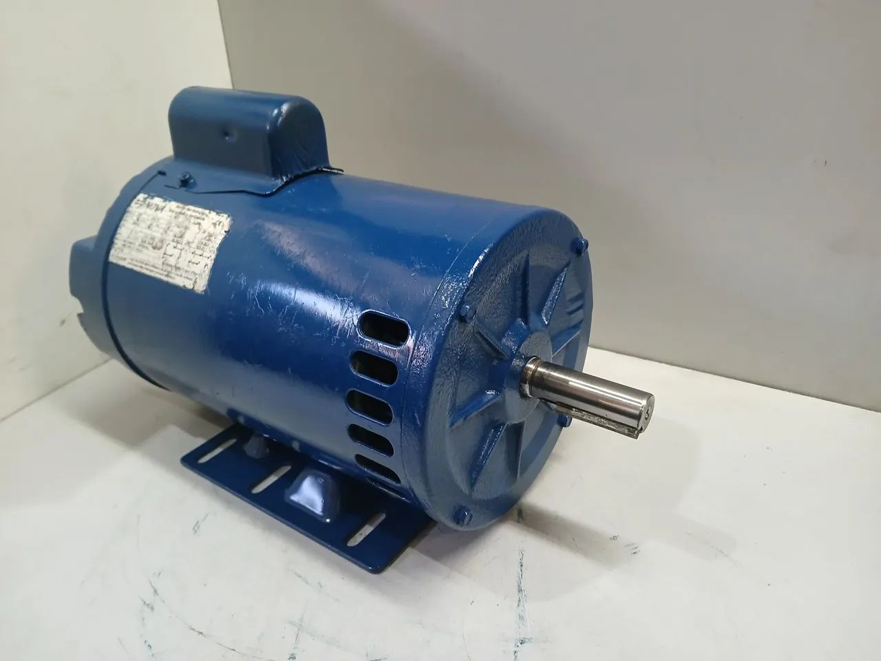 Motor elétrico monofásico 3 cv 2 pólos  - Foto 4