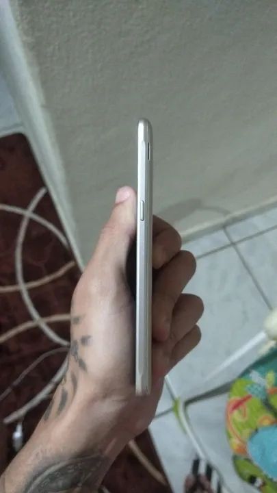 Celular j5 2016 - Foto 2