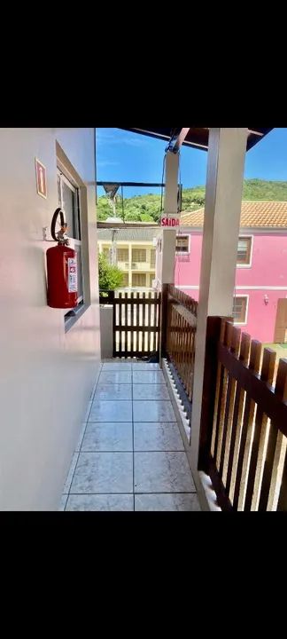 Vende se residencial em Garopaba sc 50 metros da praia - Foto 4