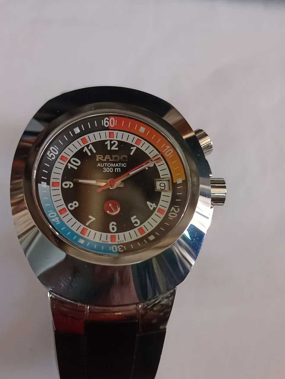 Relógio marca Rado estilo GMT estado de novo  - Foto 3