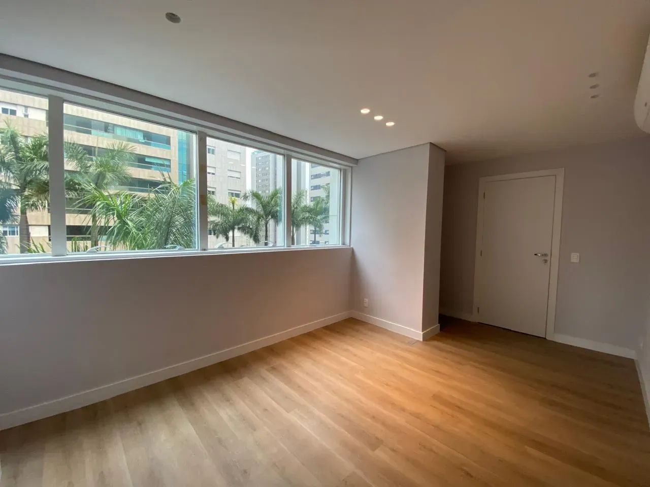 Sala Comercial para Locação em Nova Lima, Vila da Serra, 1 banheiro, 1 vaga - Foto 8