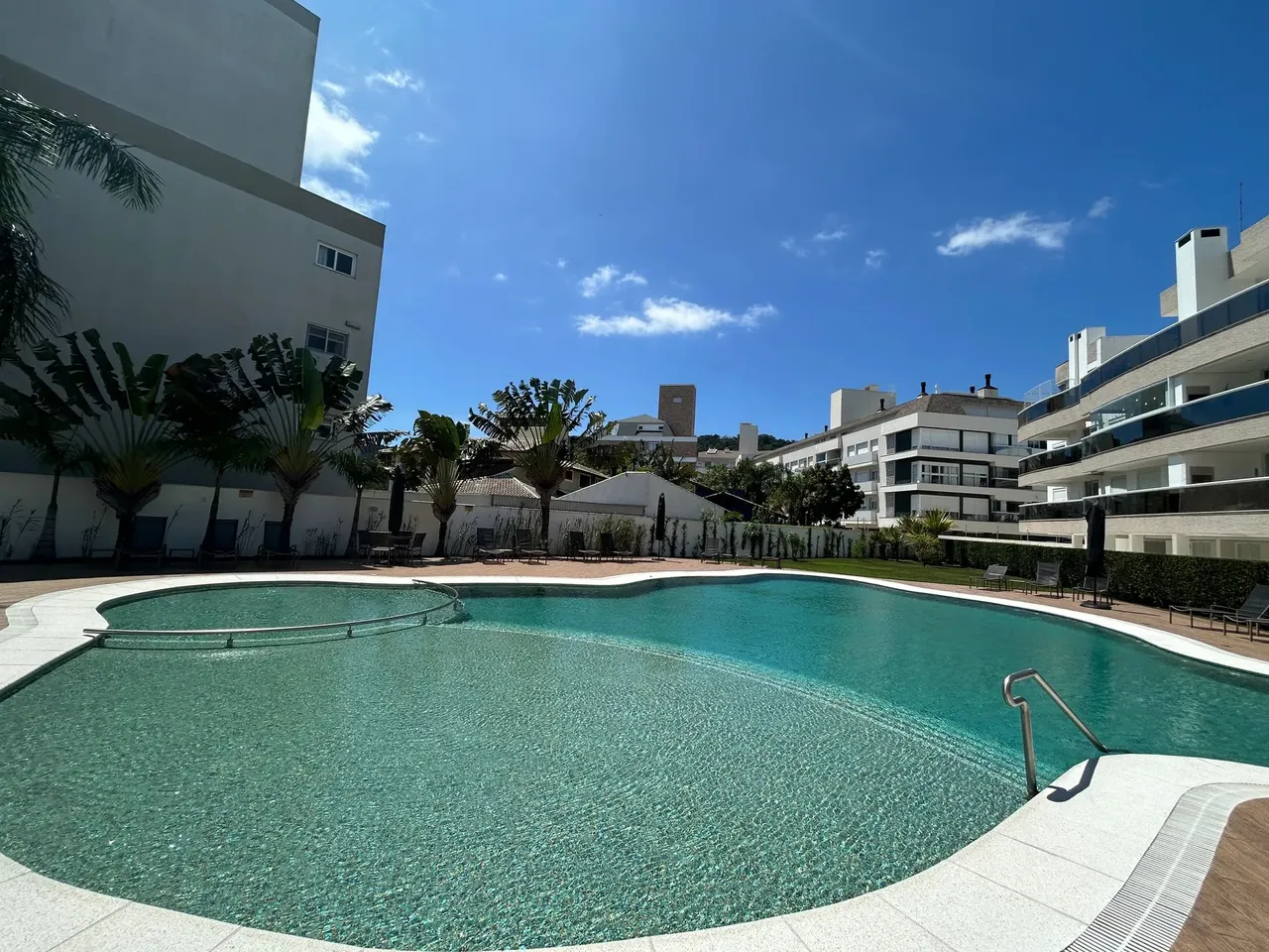 Apartamento anual em Jurerê