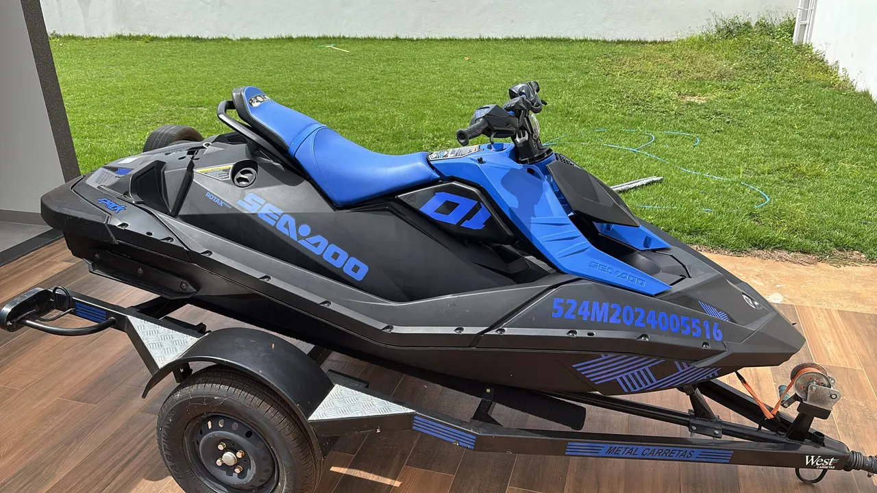 Jet ski spark trixx 2022 49h