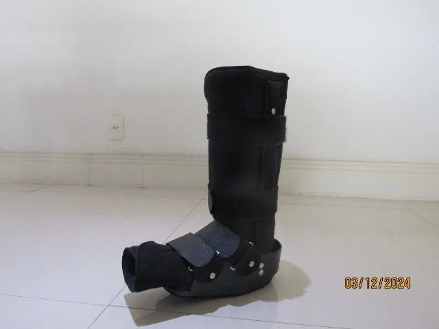 Bota Ortopedica - Robocope - poquissimo uso!
