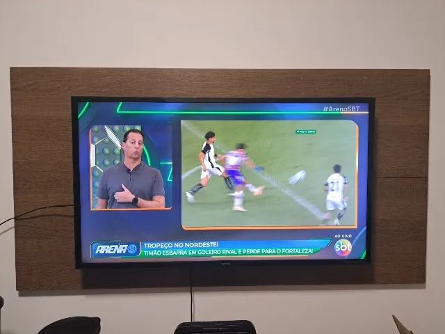 Painel de tv64618325400193123