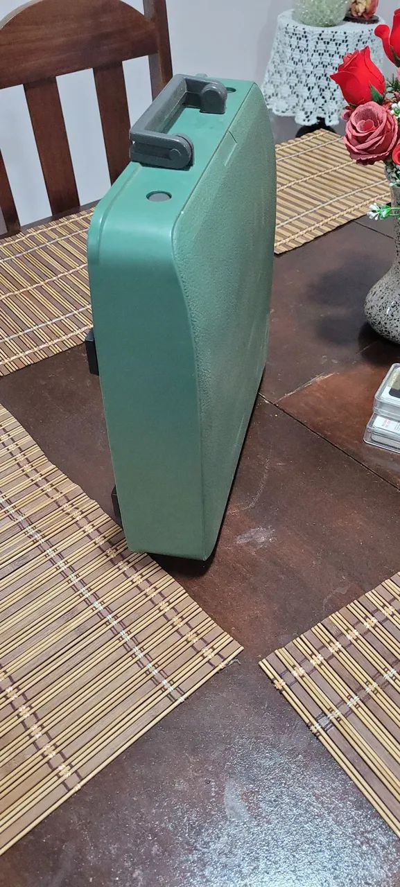 Máquina de escrever Olivetti Lettera 82 - Foto 4