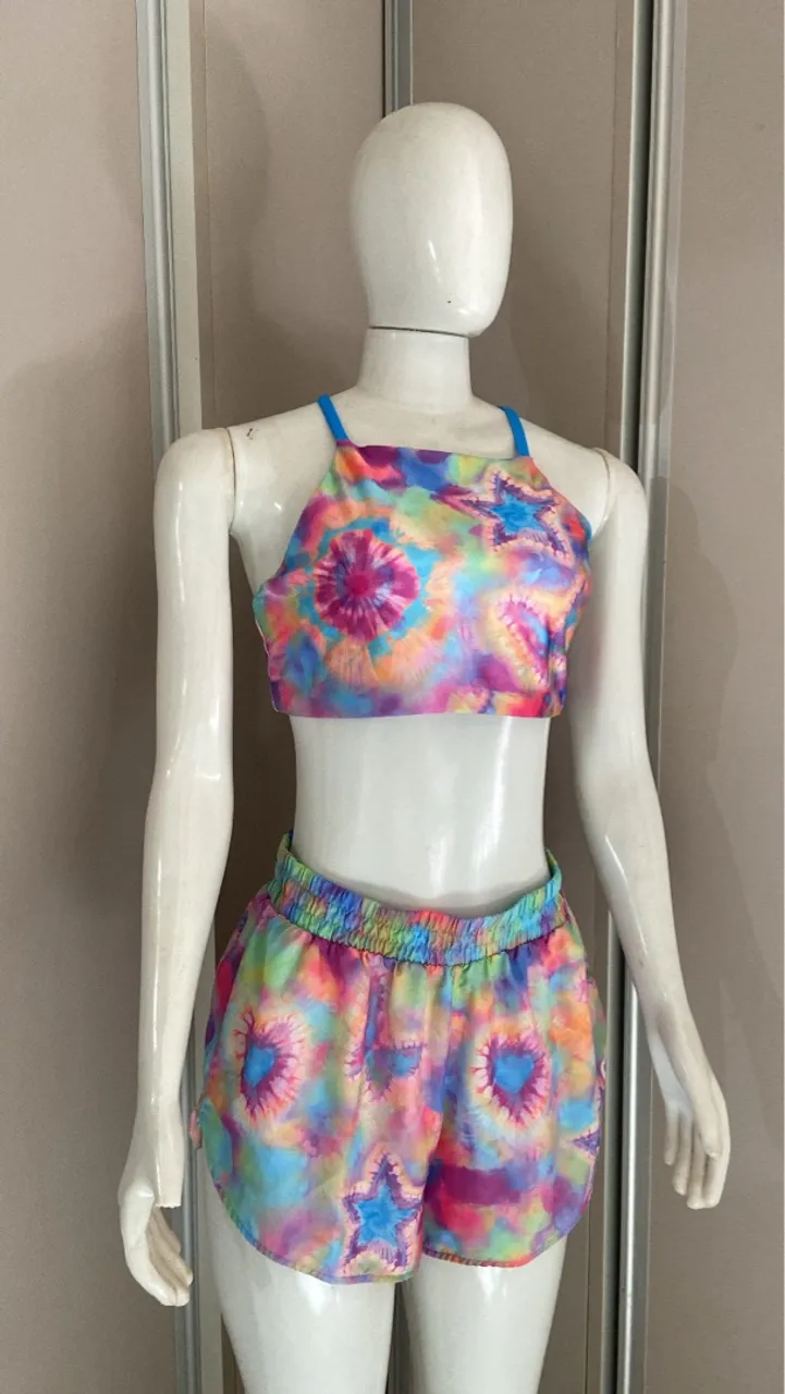 Conjunto Tie Dye Croped e Shorts