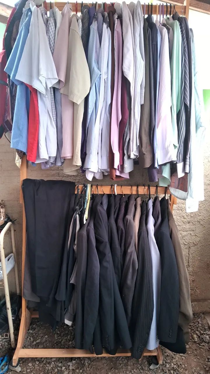 Roupas e calçados em ótimo  estado!!!! - Foto 2