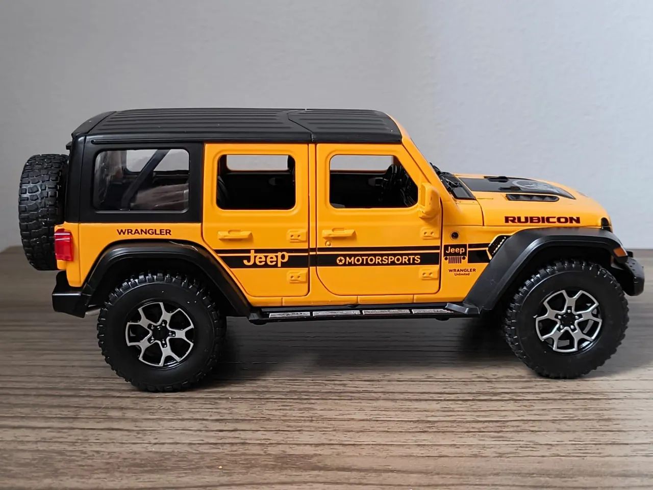 Jeep Wrangler Escala 1/22 - Foto 4