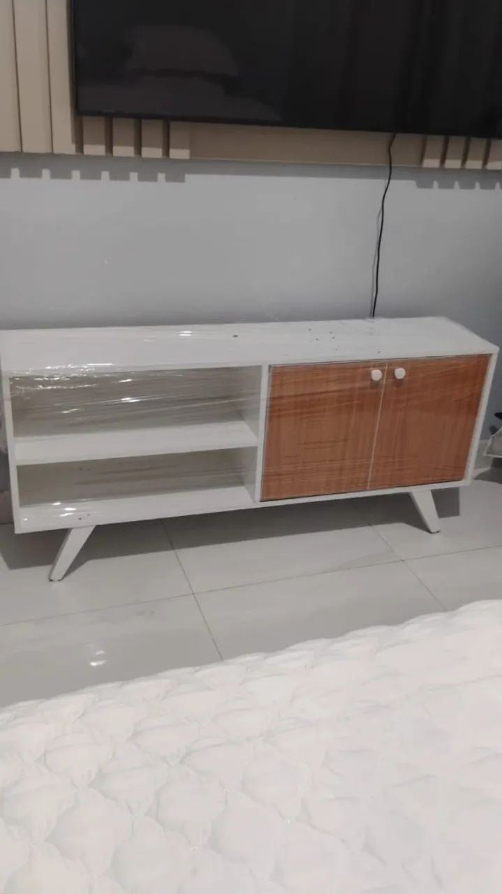 Rack para TV com 2 portas  - Foto 4