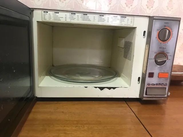 Micro ondas Panasonic giropratic 30 litros - Foto 2
