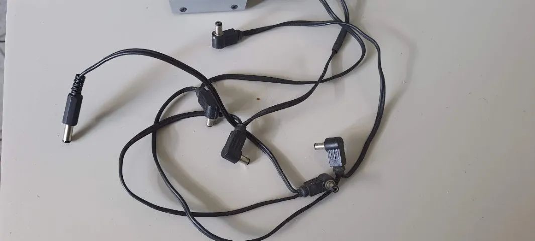 Fonte Pedal 6 Pedais Landscape Energy 6 1000ma (Não aceito trocas) - Foto 2