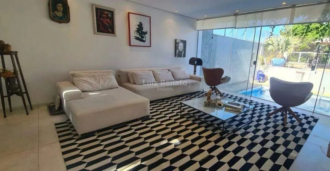 Casa com 04 quartos(2 suítes) em Nova Lima