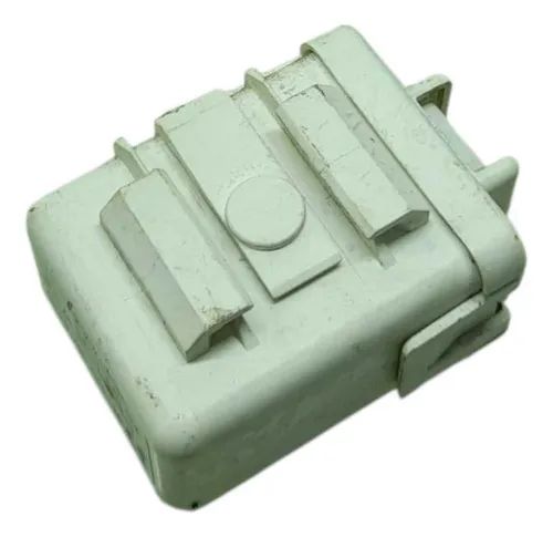 Trava Porta Suzuki Vitara 2013 Branco - Foto 3