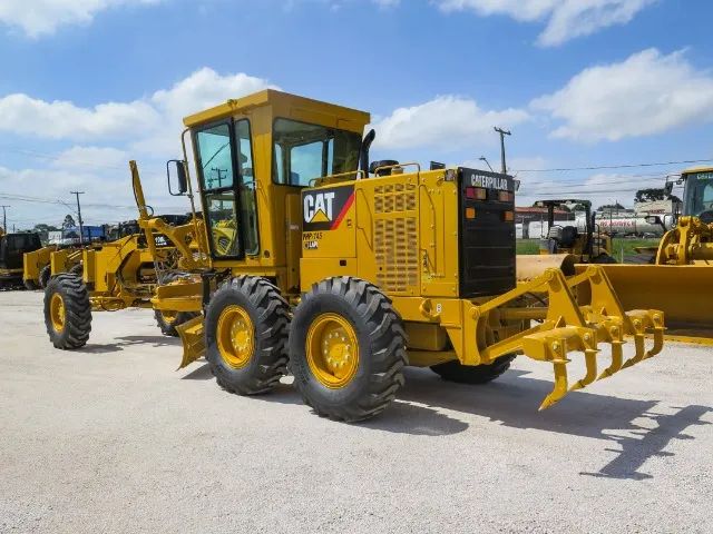 Motoniveladora Caterpillar 120K 2009 11.400h pintura e pneus novos - Foto 3