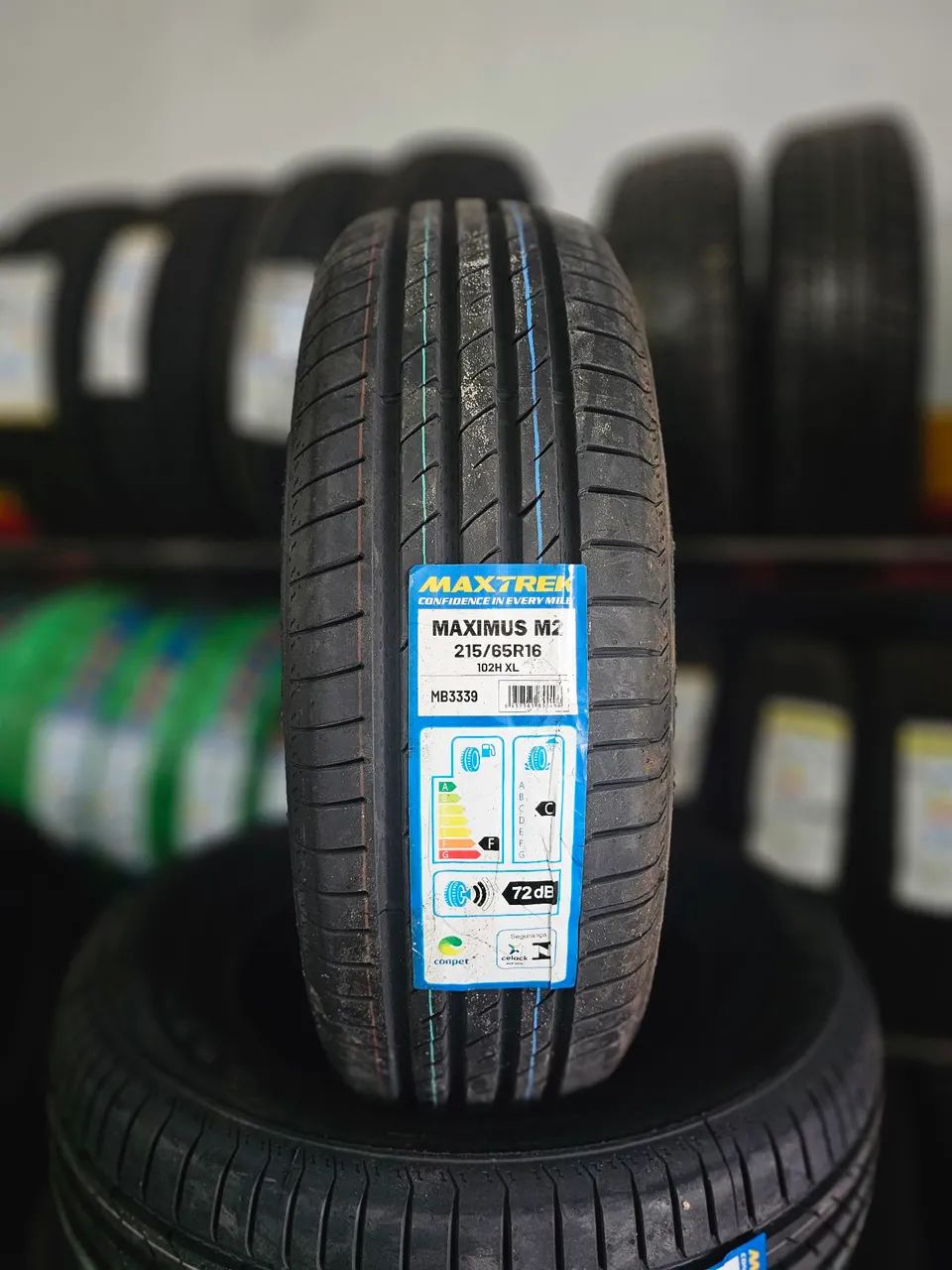 Pneu Maxxis Maximus M2 215/65R16 102H XL aro 16 duster toro renegade 