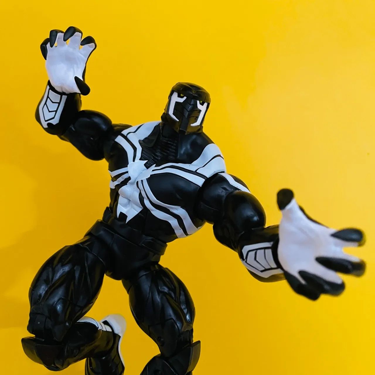 Marvel Legends Space Venom Knight