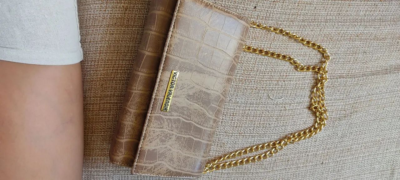 Bolsa Victor Valencia Bege - Foto 2