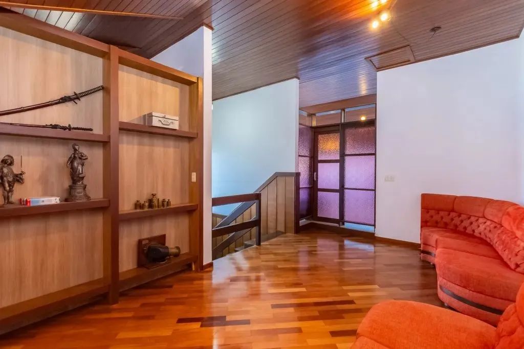 Sobrado com 3 quartos à venda por R$ 970000.00, 245.00 m2 - BIGORRILHO - CURITIBA/PR - Foto 4