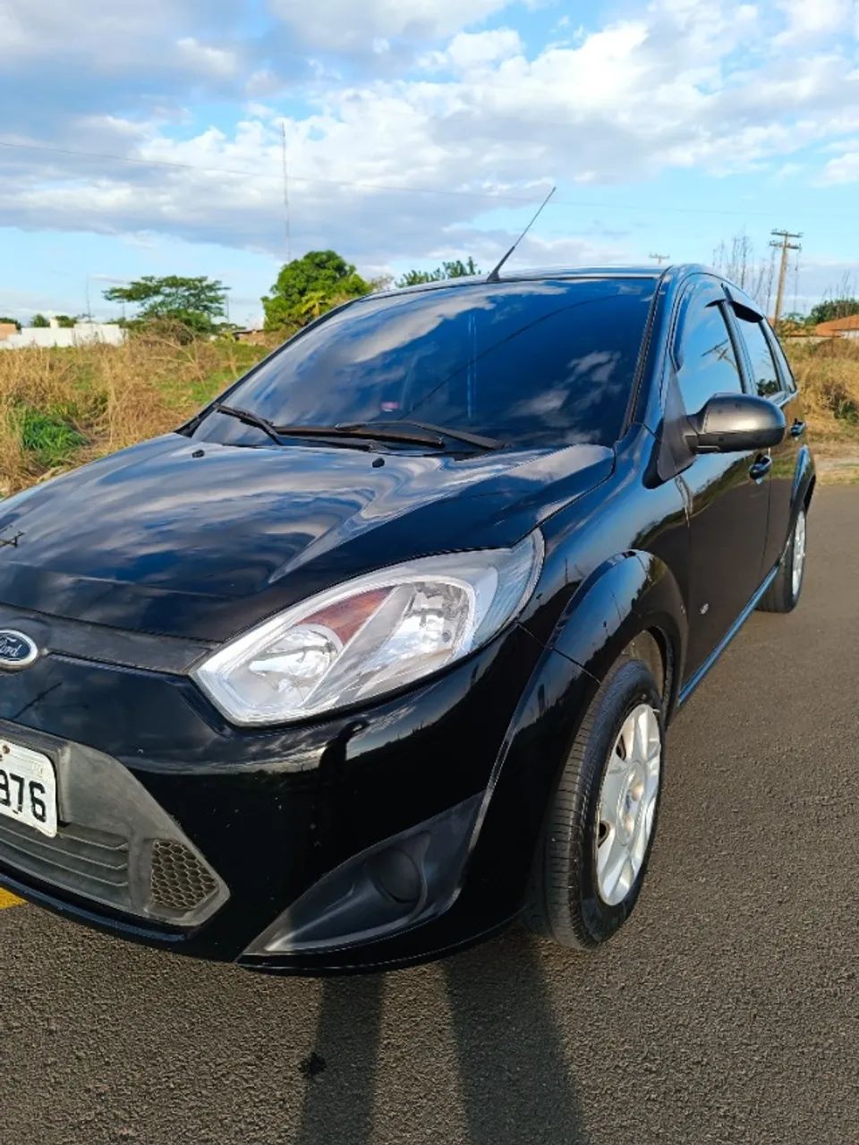 Forde Fiesta Hatch 1.0 preto super conservado  - Foto 4