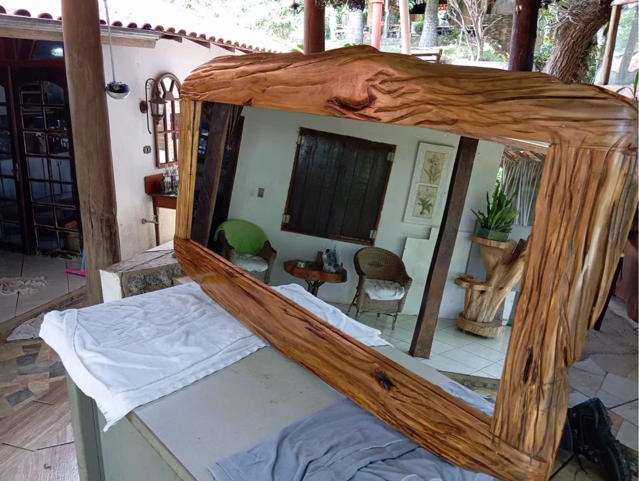 Espelho rústico de madeira jacarandá - Foto 2