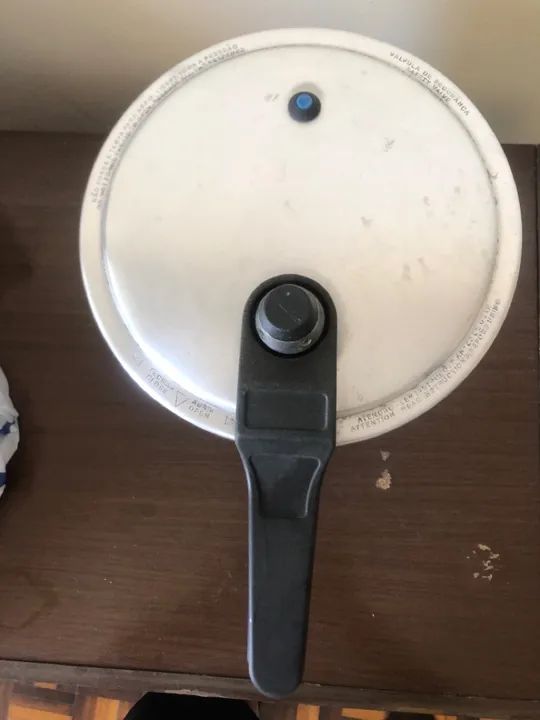 Panela de pressão 6 litros  - Foto 4