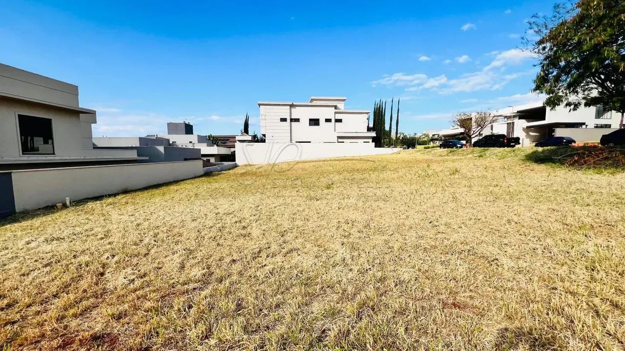 Terreno de Ilha com 370m² à venda em condomínio - Vila do Golfe - Foto 2