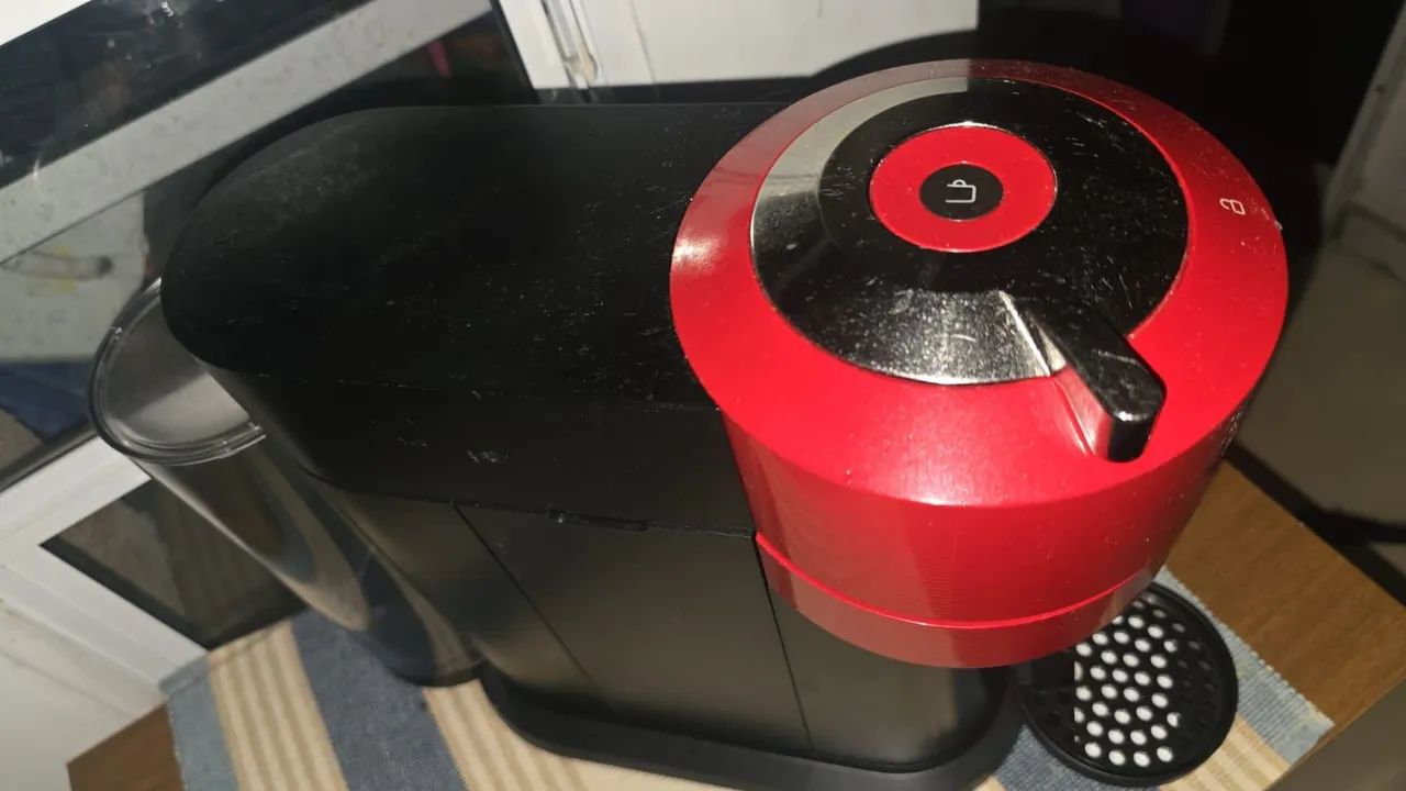 Cafeteira Nespresso Vermelha - Foto 2