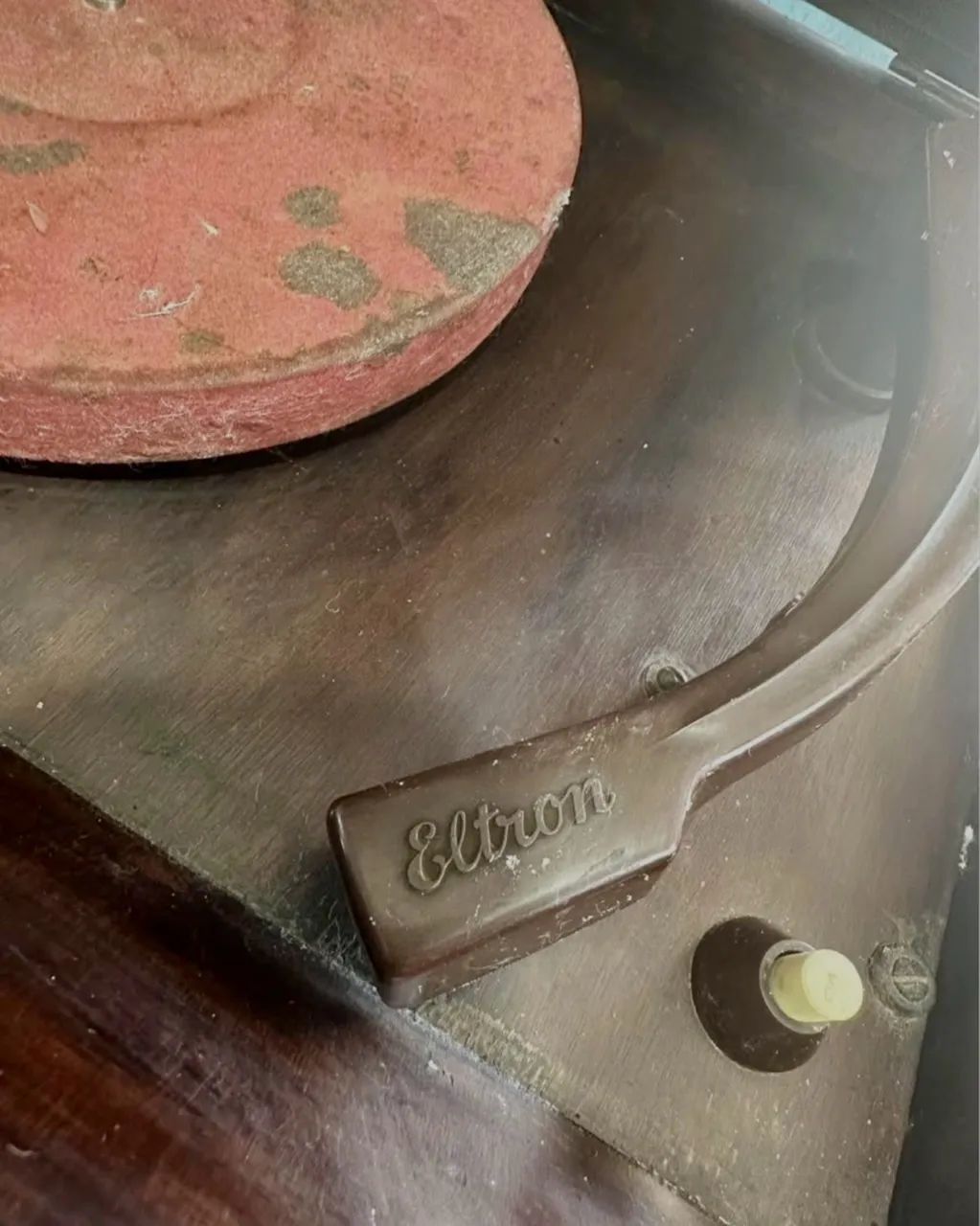 Vitrola Antiga anos 50 Colecionador  - Foto 4