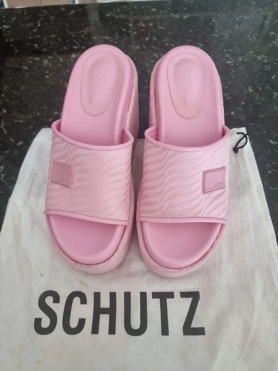 Sandálias Schutz Rosa